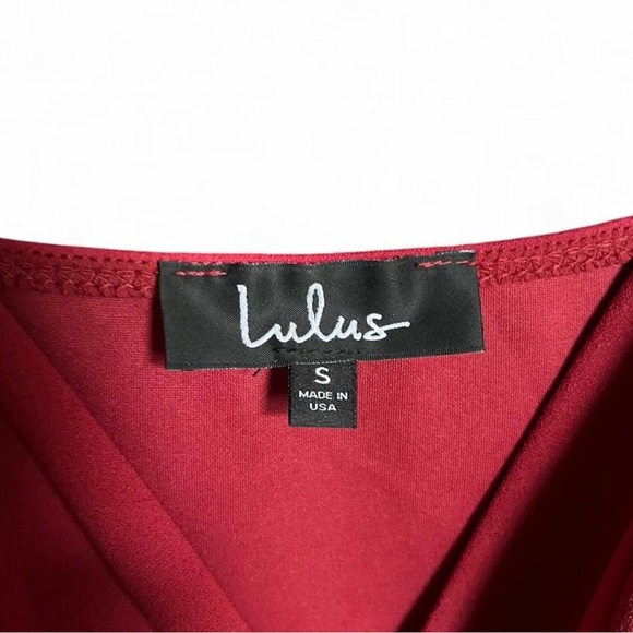 Lulu’s Deep Red V-Neck Bodycon Dress Size Sm Form-Fitting Cocktail Party Dress - Picture 4 of 7